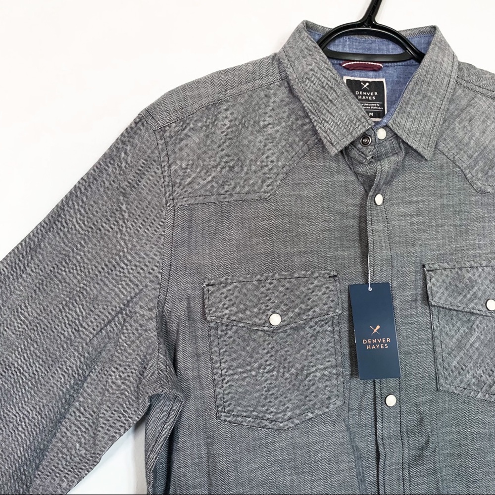 Denver Hayes • Cotton Button Down